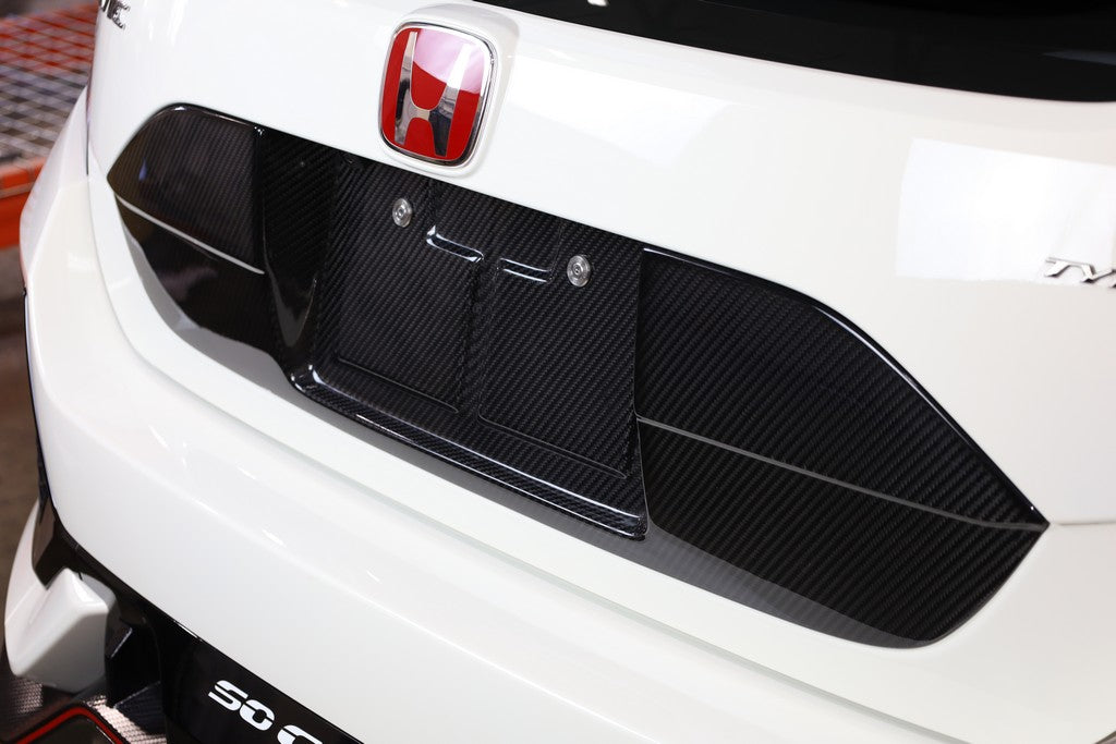 APR Performance License Plate Backing (Carbon) For 2017-2021 Honda Civic Type R - Bayson R Motorsports