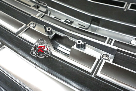 Badge-less Grille (Gloss Black with Mid Bar Chrome) For 2021-2022 Chevrolet Tahoe & Suburban - Bayson R Motorsports